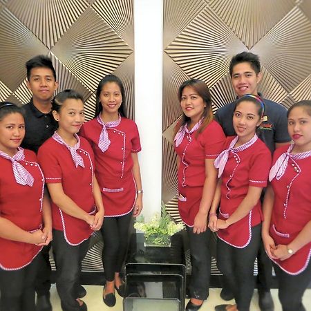 אולונגפו Sun Plaza Subic Hotel מראה חיצוני תמונה