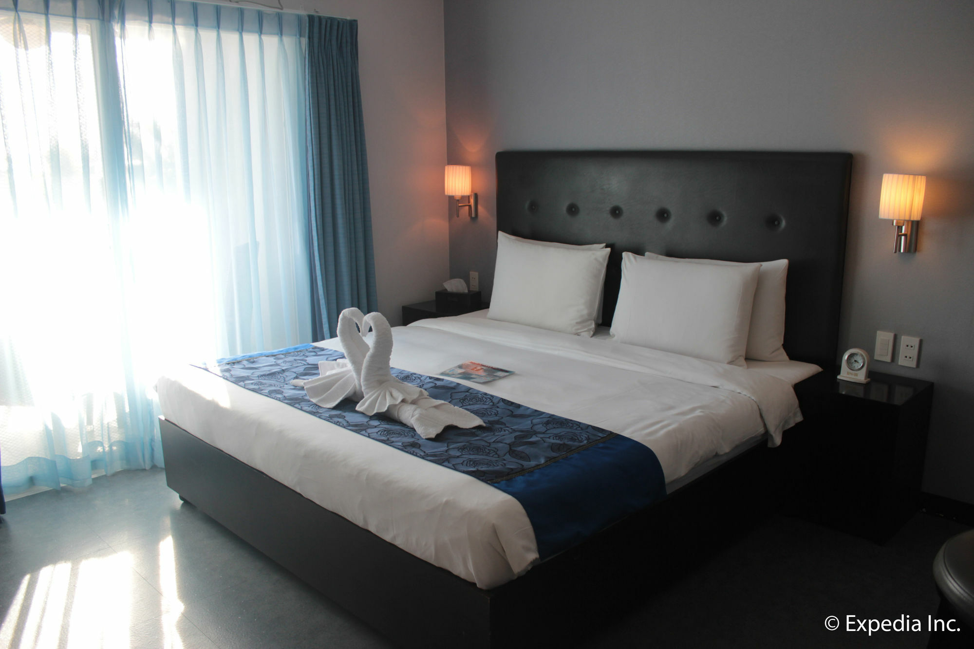 אולונגפו Sun Plaza Subic Hotel מראה חיצוני תמונה